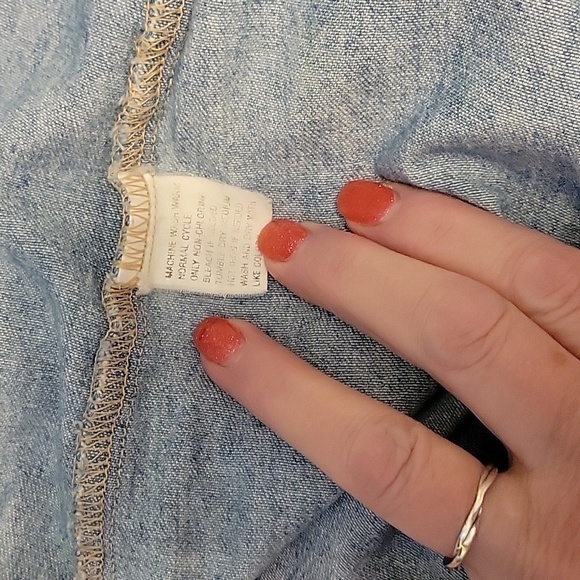 VTG LEVI'S 1990s Light Wash Cowboy Core Chambray Denim Short Sleeve Mini Dress - Picture 8 of 10